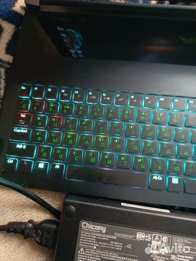 Acer predator Triton 700