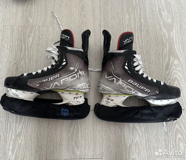 Хоккейные коньки bauer vapor hyperlite 7.5