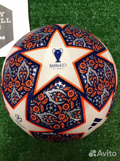 Футбольный мяч adidas лига чемпионов 2023