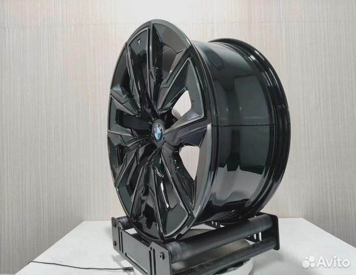 Кованые диски R22