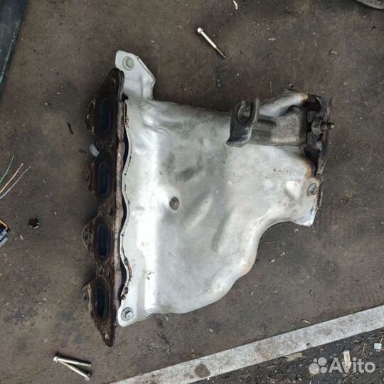 Коллектор Renault Megane 2 1.6