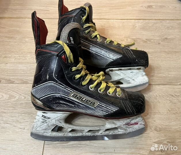 Хоккейные коньки bauer vapor x800