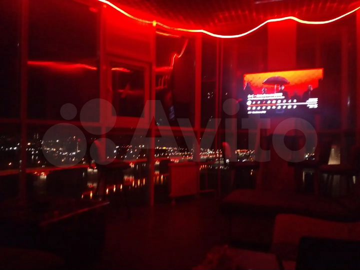 2-к. квартира, 58 м², 4/17 эт.