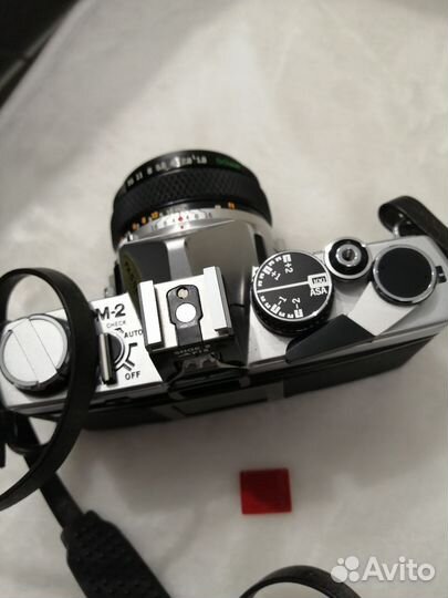 Olympus OM-2 с объективом Zuiko Auto-s 50 mm f1. 8