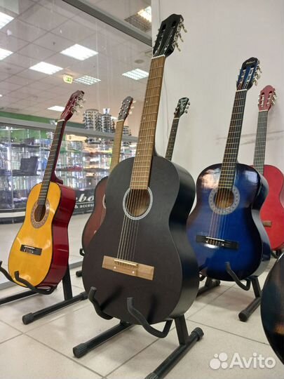 Гитара классическая