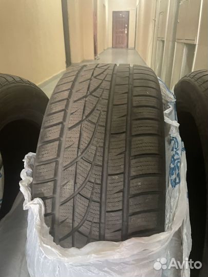 Hankook Winter I'Cept Evo 245/45 R18