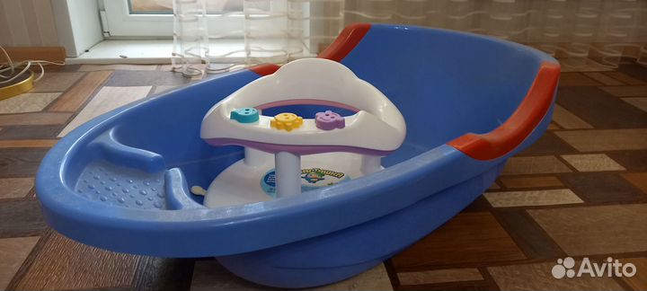 Детские ванночка и стульчик для купания