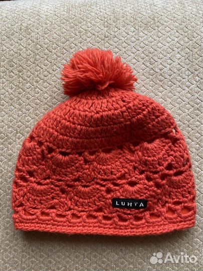 Шапка luhta