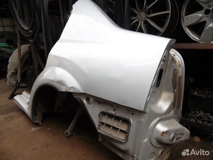 Четверть задняя левая Рено Логан 1