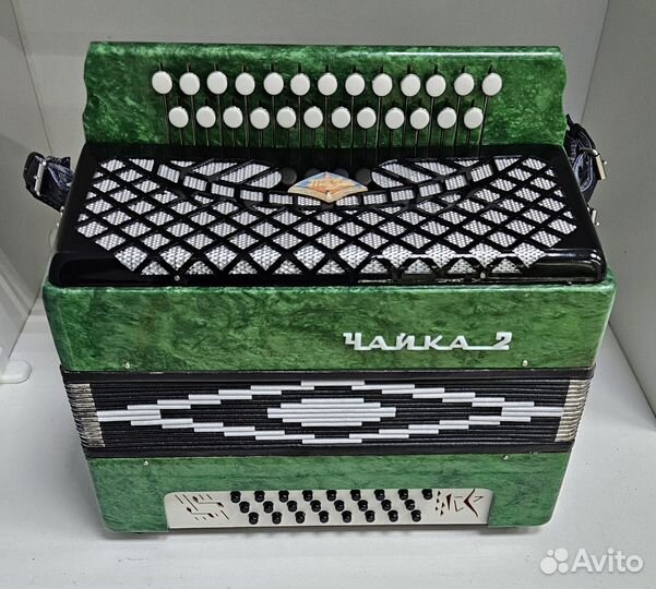 Гармонь Чайка 2