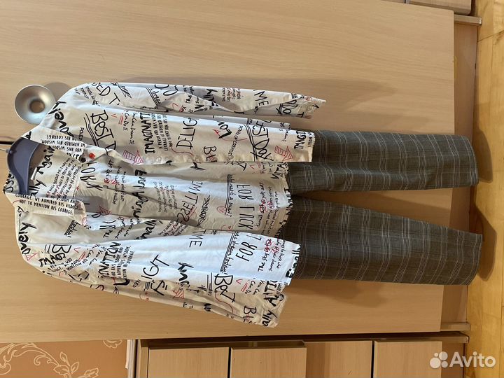 Блузка и брюки 140 (школьная форма)