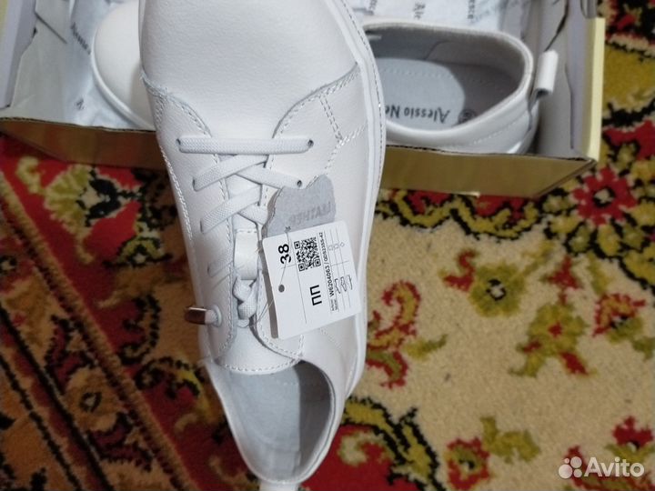 Кеды женские натуральная кожа 38