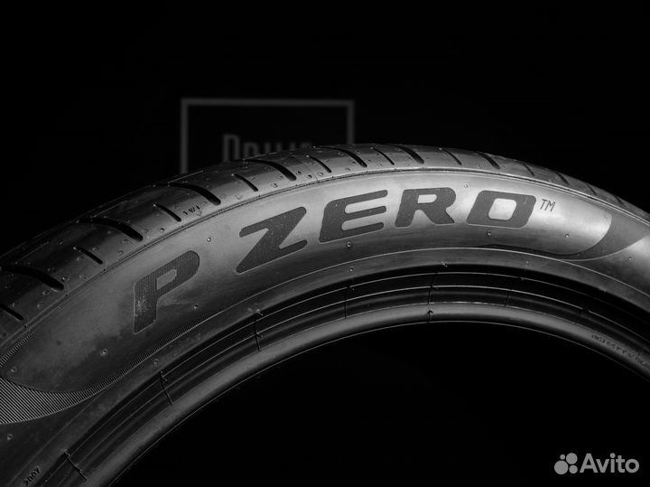 Pirelli P Zero PZ4 285/40 R22 и 315/35 R22 118Y