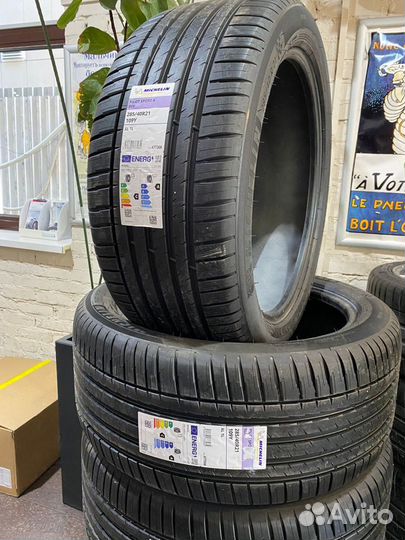 Michelin Pilot Sport 4 SUV 285/40 R21