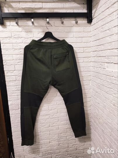 Спортивные штаны Nike Sportswear Air Fleece Pant