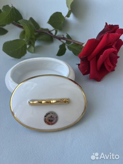 Винтажная шкатулка из фарфора для украшений Англия