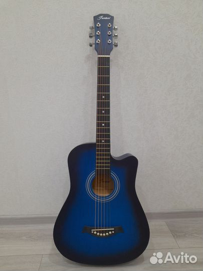 Новая акустическая гитара Jordani