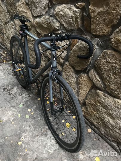 Велосипед fixed gear 28