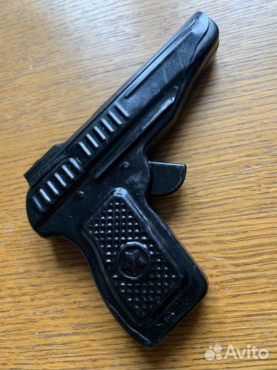 Игрушечный пистолет СССР металлический