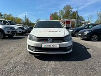 Volkswagen Polo 1.6 AT, 2019, 194 325 км, с пробегом, цена 820 000 руб.