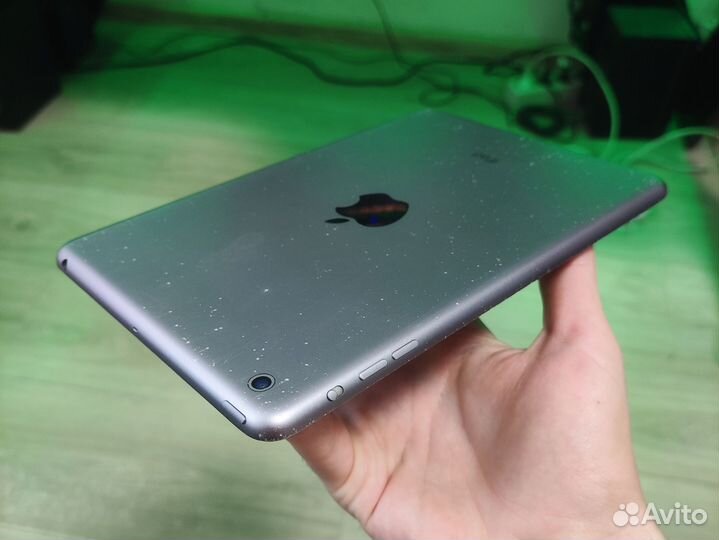 Планшет iPad Mini 16GB
