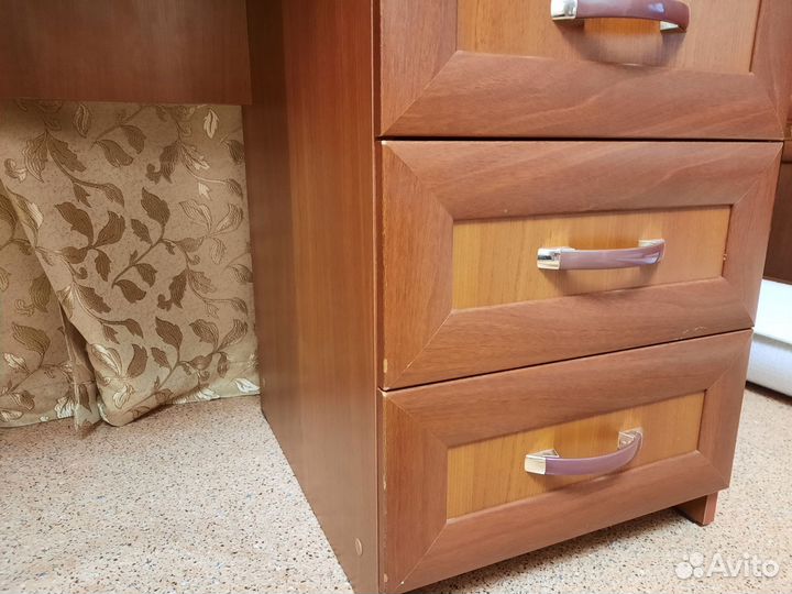 Письменный стол бу