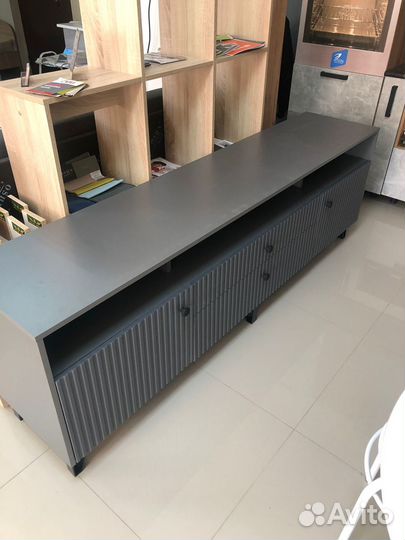 Тумба под телевизор в наличии