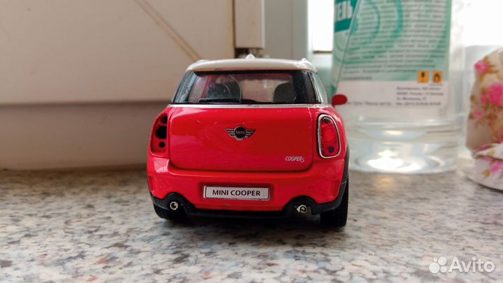 Машинка Мини Купер
