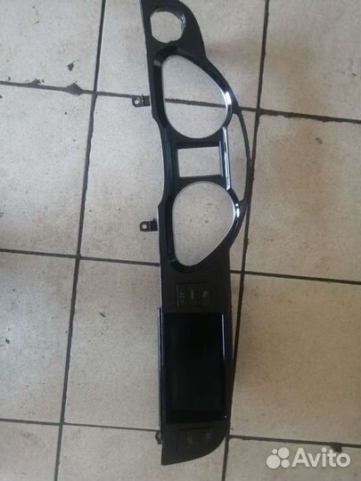 Рамка с дисплеем ауди а6 с6