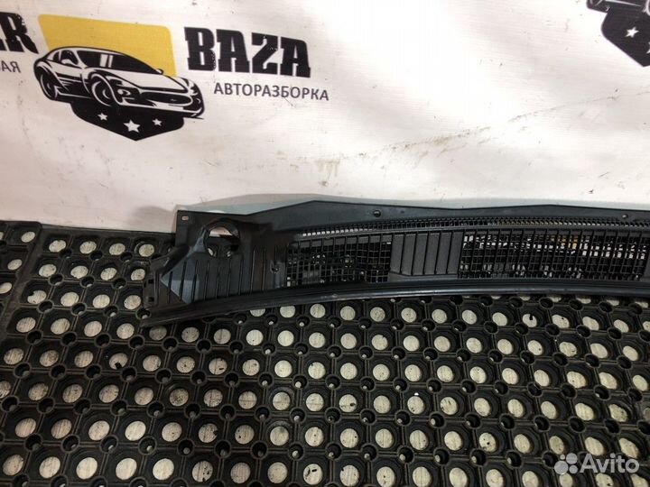 Решетка стеклоочистителя (планка под лобовое стекл