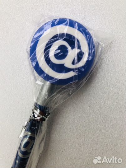 Новый карандаш с большим ластиком