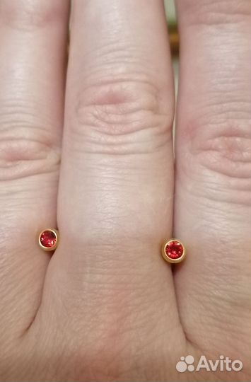 Серьги гвоздики