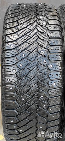 Gislaved Nord Frost 200 215/60 R16 92T