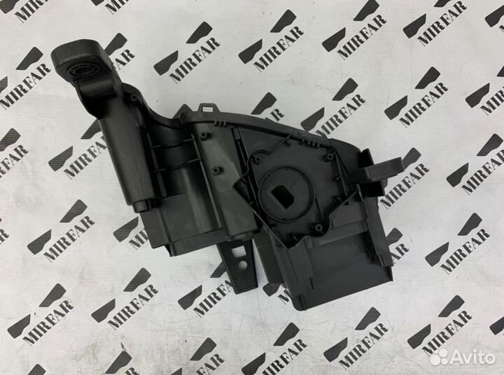 Корпус фары Jeep Grand Cherokee