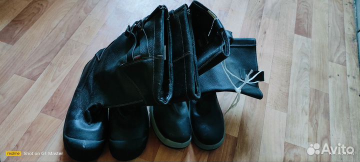 Продам обувь 45 размер