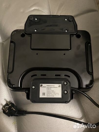 Вафельница Kitfort