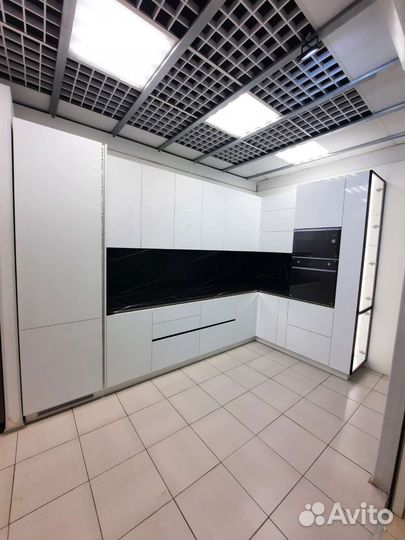 Кухни на заказ с установкой