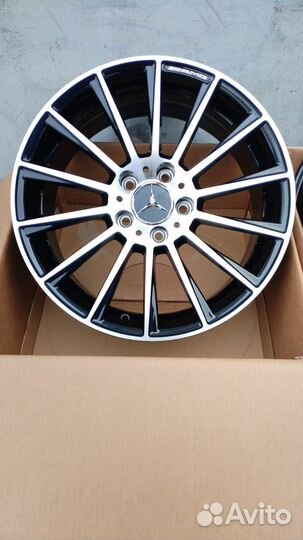 Диски 17Х7.5 5*112 Mercsedes AMG Classic черный гл