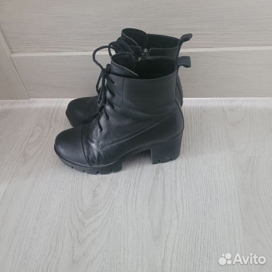 Ботинки р 35.кожа