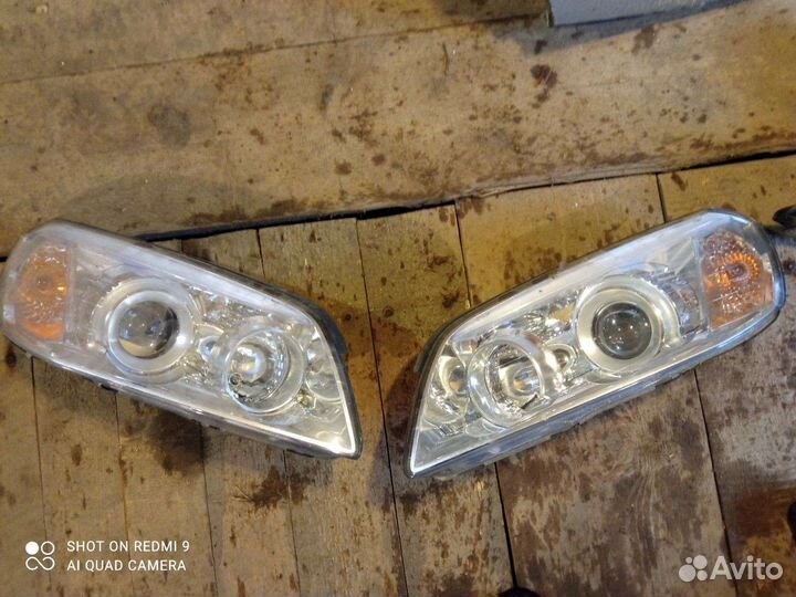 Фара передняя на опель зафиру