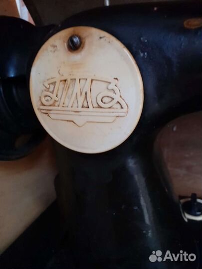 Швейная машина