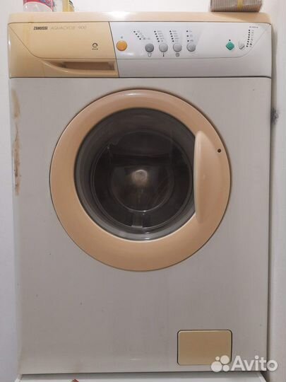 Стиральная машина на запчасти zanussi