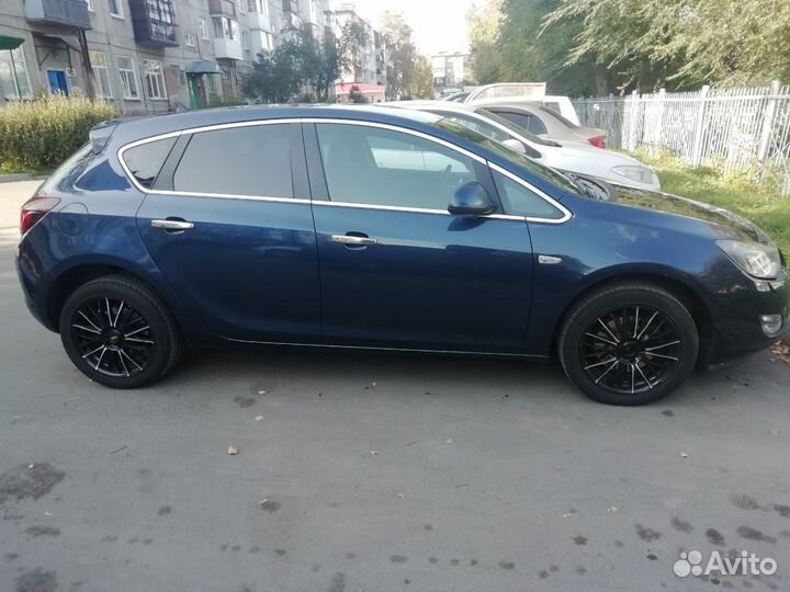 Opel Astra 1.6 AT, 2010, 147 000 км