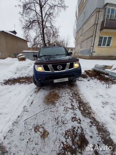 Nissan Navara 2.5 AT, 2006, 286 000 км