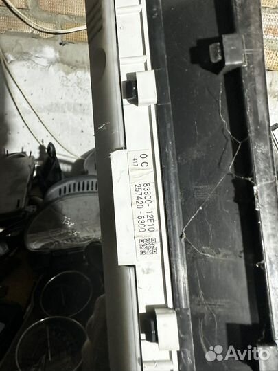 Панель приборовтойота Корола 120 АКПП