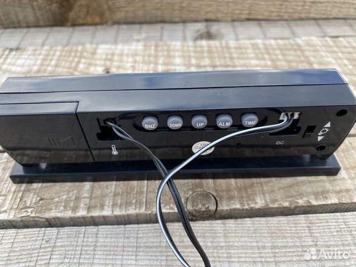 Часы термометр вольтметр в авто VST-7013V