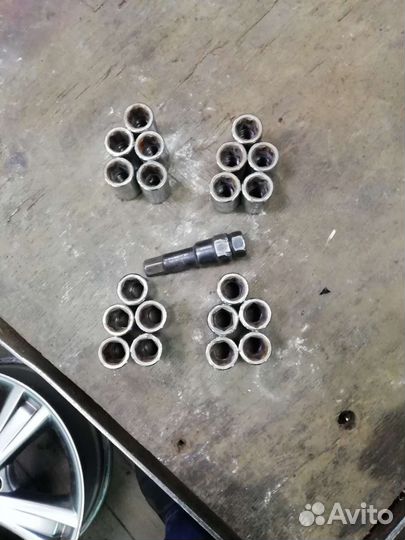 Колесные гайки 12х1.5 под шестигранник