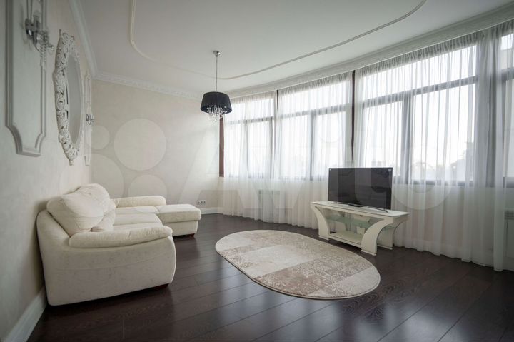 2-к. квартира, 68 м², 3/20 эт.