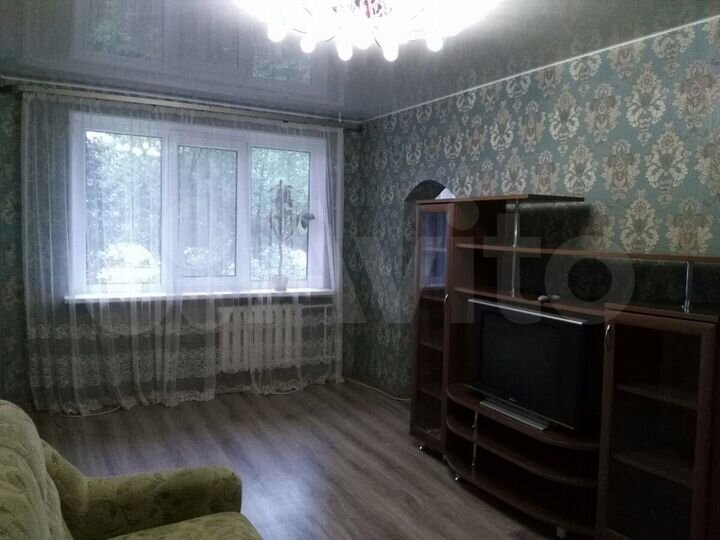 2-к. квартира, 45 м², 1/5 эт.