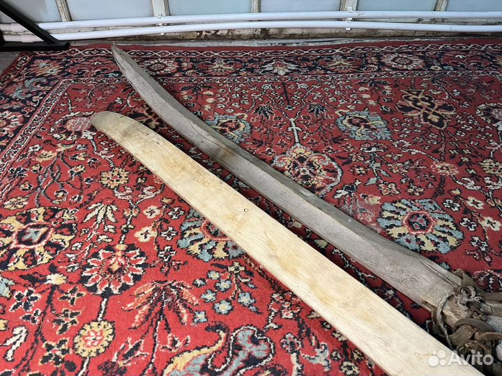 Лыжи старинные деревянные
